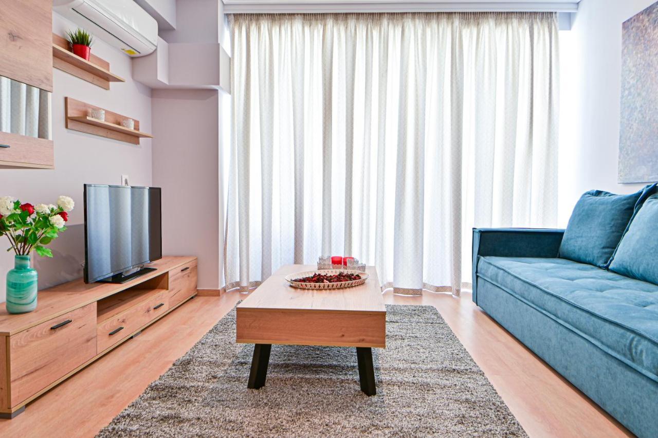Апартаменты Modern Flat In The Heart Of Port Of Пирей Экстерьер фото